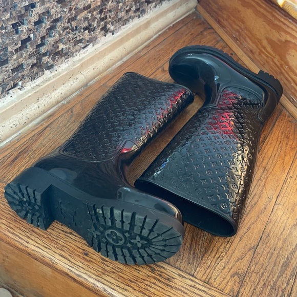Louis Vuitton Rubber Monogram rain boots - Picture 8 of 8